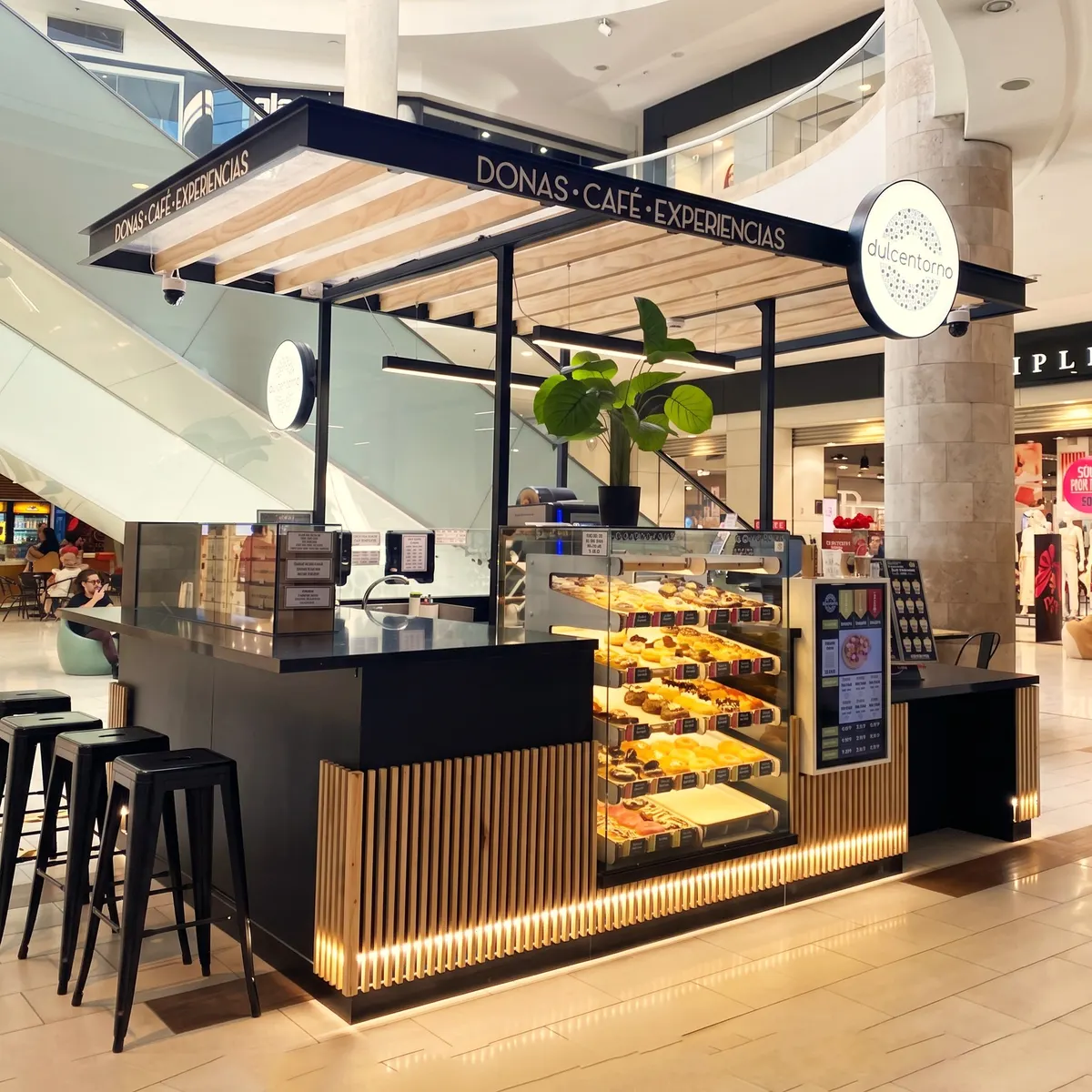 Tienda NORTE en Mall Plaza Norte